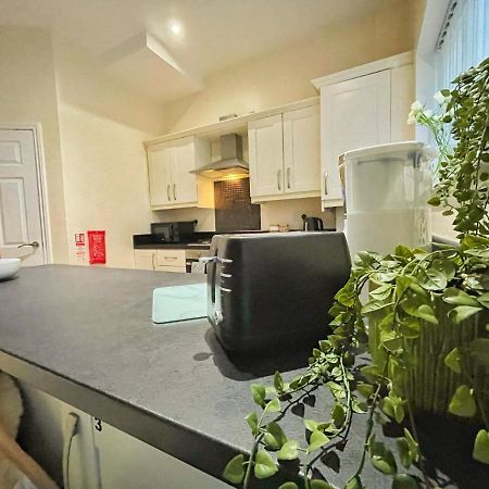 5 Bedroom, Sleeps 9 - Base To Explore Liverpool And Beyond 리버풀 외부 사진